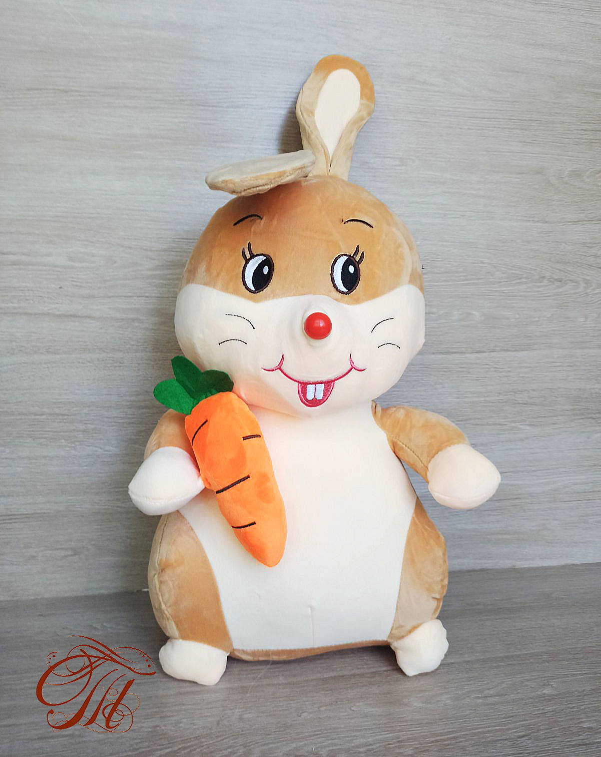 Плед - мягкая игрушка "Заяц с морковкой"