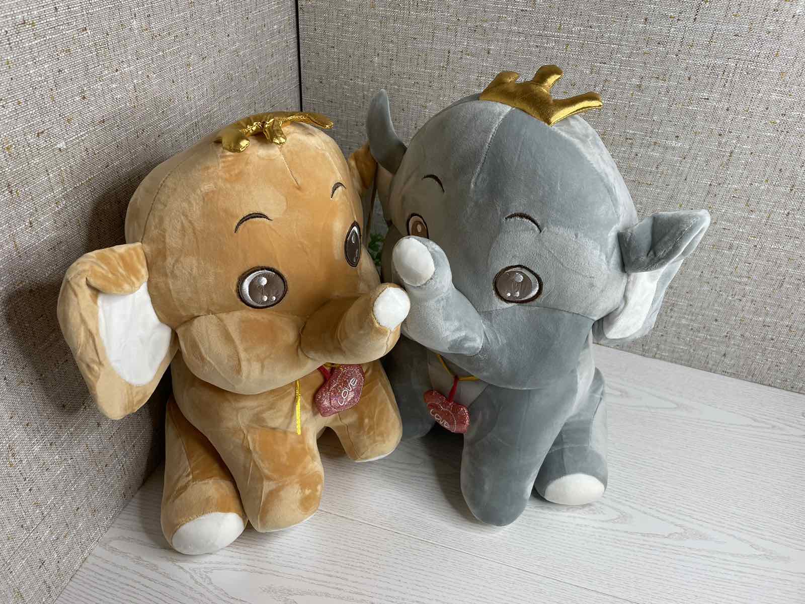 Плед - м'яка іграшка Слоненя з короною великою