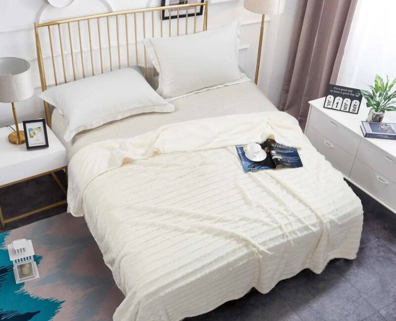 Плед плюшевий з "Вії" ТЕТ-@-ТЕТ 200х220 Молочний