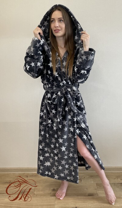 Халат из микрофибры Велсофт с капюшоном (размеры M/L/XL) , длина 100 см.