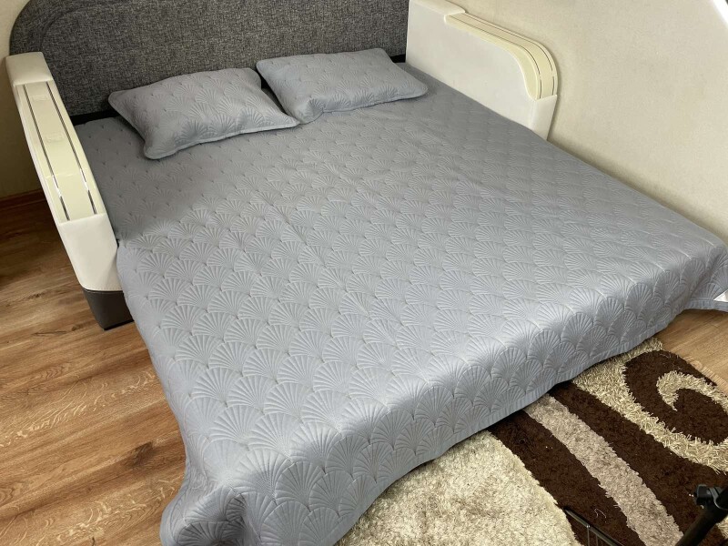 Стегане покривало мушля Colorful Home 210x230 см з наволочками №.009