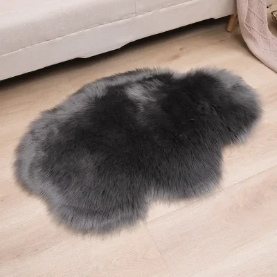 Килимок штучне хутро лами. 60х80 "Графіт"