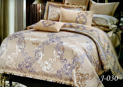 Комплект постільної білизни Тет-А-Тет євро Жаккард J-030 (Вензель золото-бузковий)