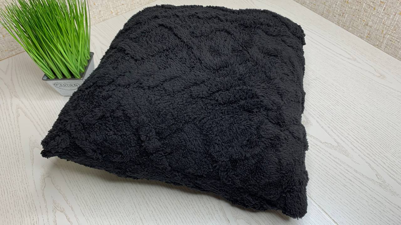 Наволочки декоративные вязанка 40х40 (Черный) 