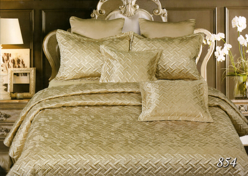 Атласне покривало з наволочками Elway №854