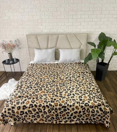 Плед из микрофибры Elway "Леопардовые лапки" 