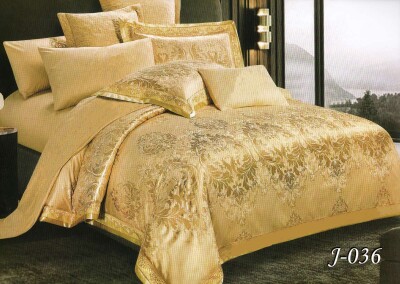 Комплект постільної білизни Тет-А-Тет євро Жаккард J-036 (Золото)  
