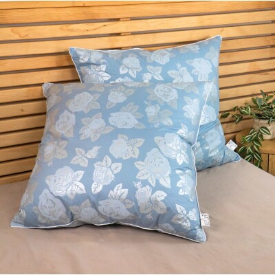 Подушка 50% пух/50% перо 70х70 см.