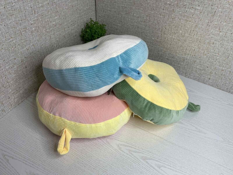 Плед - мягкая игрушка Пончики