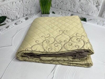 Покривало стьобане з наволочками (220-240) "Беж-Мокко"